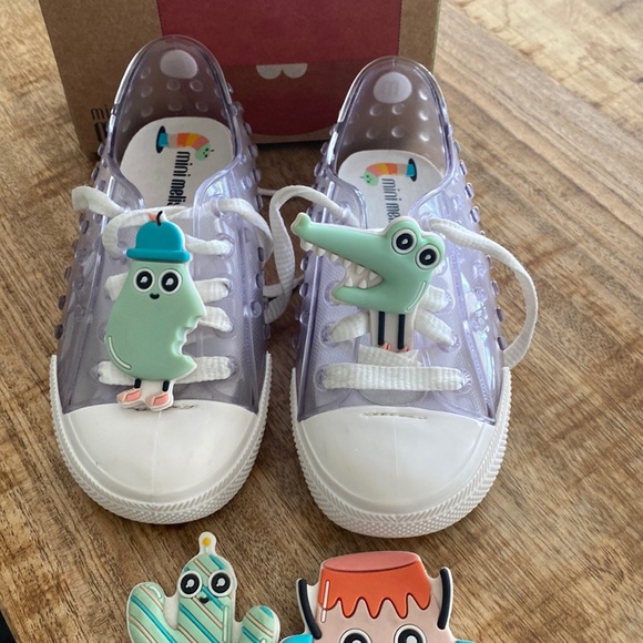 Mini Melissa Polibolha + Turma shoes - Picture 1 of 11